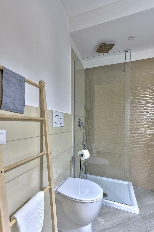 フィレンツェLa Perla Di San Fredianoアパートメント エクステリア 写真